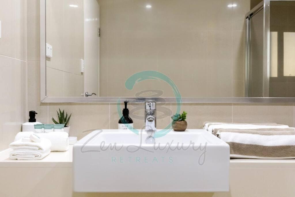 Zen Ocean Charm 3Br Luxury W/Front Apt Pool + Bbq Darwin Exterior foto